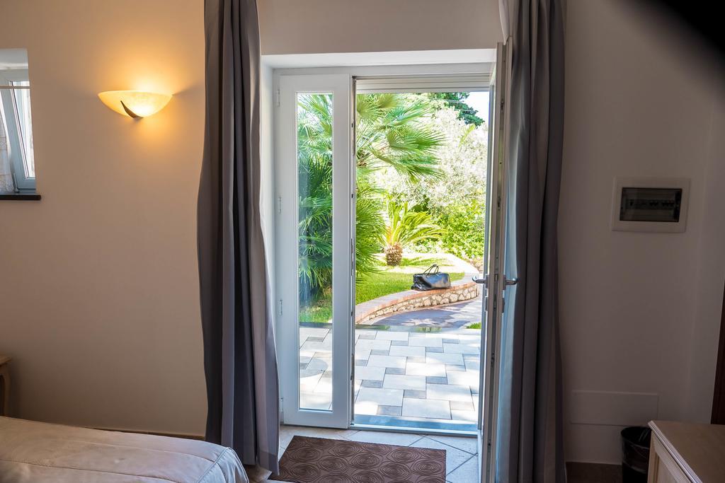 Ceselle Hotel 3*