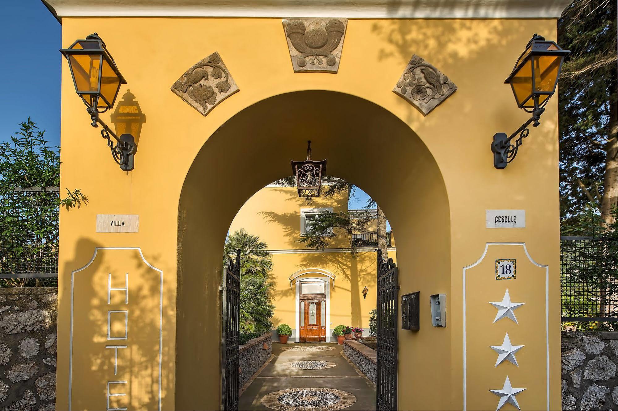 Hotel Ceselle 3*