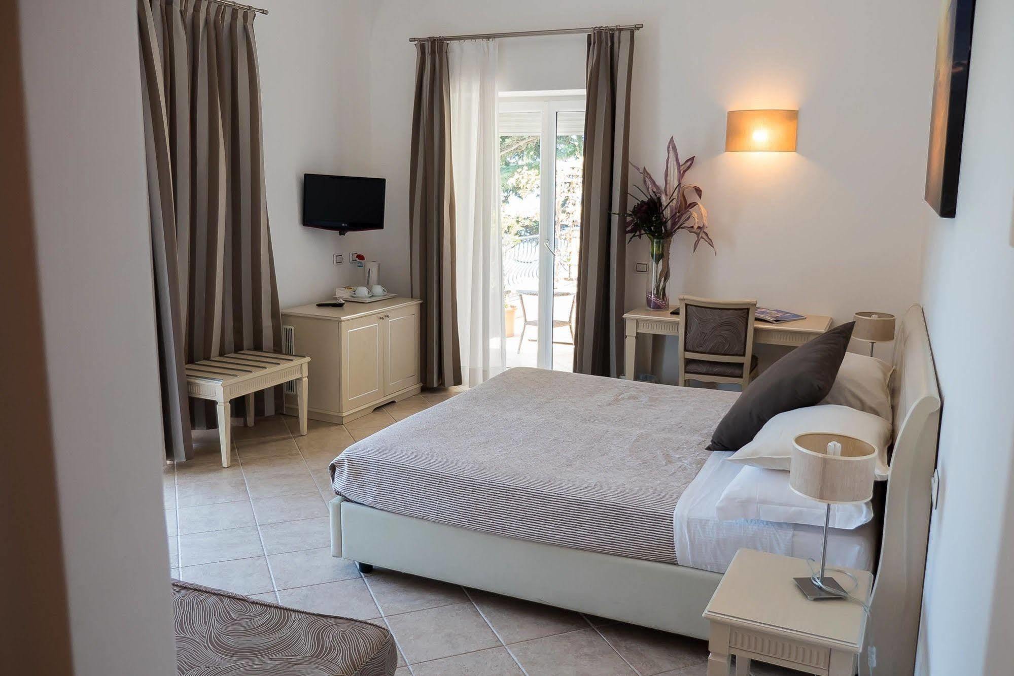 Hotel Ceselle 3*